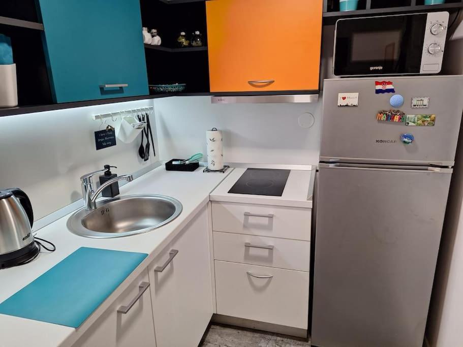New Studio Apartment Emmy With Free Street Parking Zagreb Exterior foto