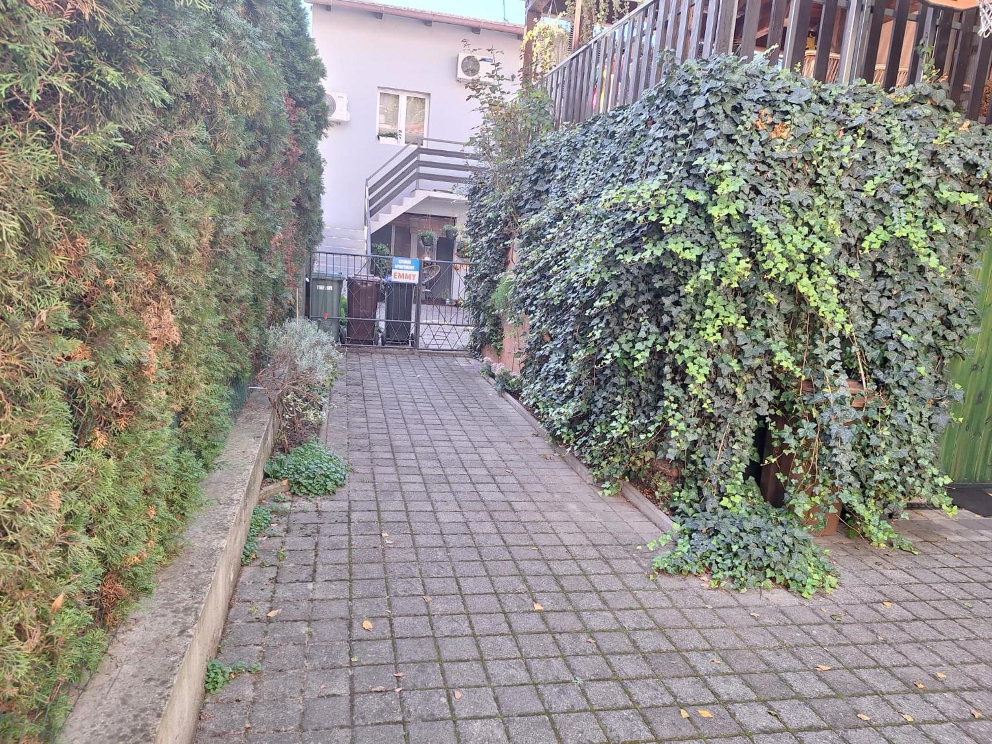 New Studio Apartment Emmy With Free Street Parking Zagreb Exterior foto